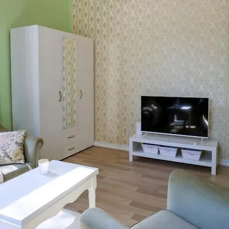Apartamento Vaeike Korter Rannapargis! *